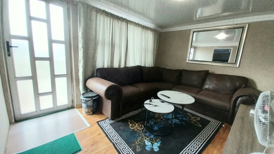 2 Bedroom Property for Sale in Mdantsane Nu 16 Eastern Cape